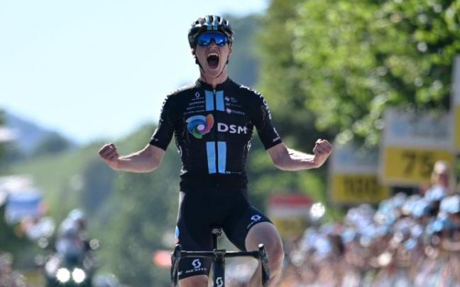 Lekenesund celebra la victoria.