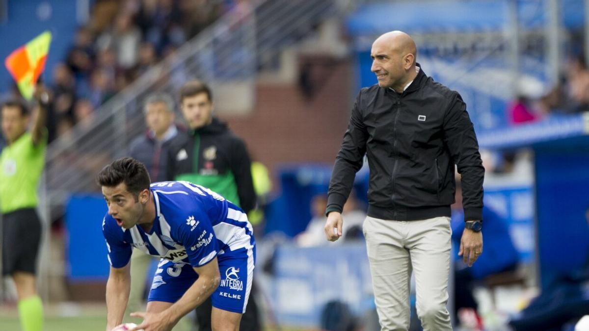 Abelardo junto a Jony, cuando militaban en el Alavés, volverán a Mendizorroza el sábado 22 de octubre, esta vez con el Sporting de Gijón