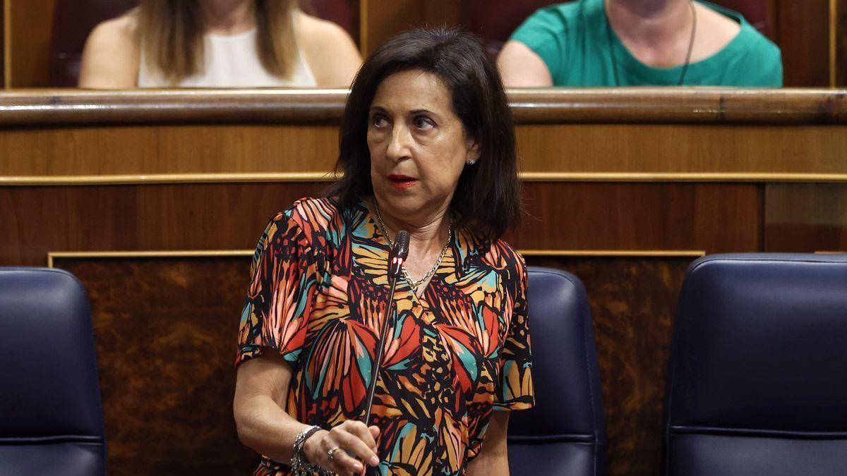 La ministra de Defensa, Margarita Robles, comparece en el Congreso de los Diputados.