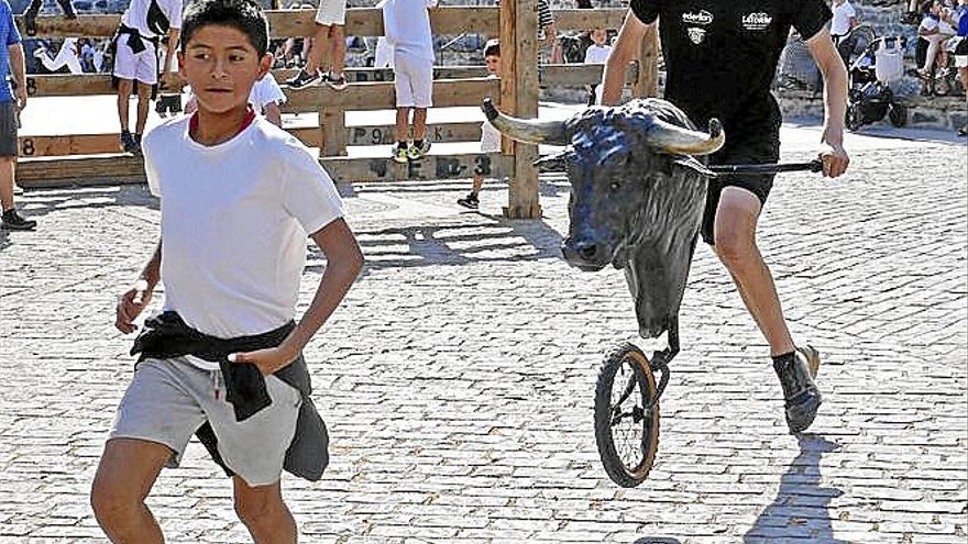 Ayer hubo carreras con toros más inofensivos.