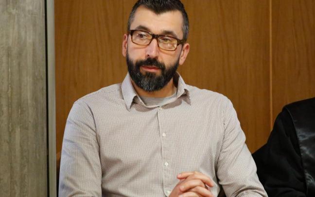 César Adrio, condenado a más de 30 años de prisión por el asesinato de la joven ingeniera Ana Enjamio. César Adrio, condenado a más de 30 años de prisión por el asesinato de la joven ingeniera Ana Enjamio.