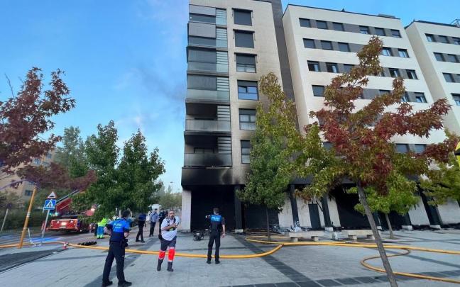 Explosión e incendio en un local comercial de Alcorcón. Explosión e incendio en un local comercial de Alcorcón.
