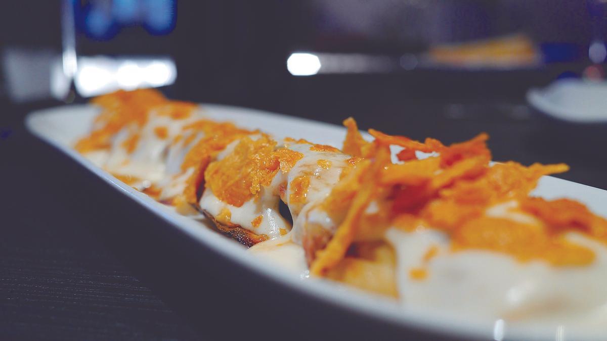 Gastroteca Espai Classual. Reinterpreta la cocina tradicional con cocina de vanguardia en forma de platos para compartir. C/Ribas i Perdigó, 9-11.