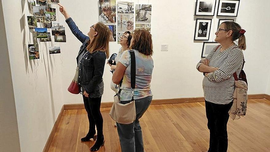 Inauguración de una de las exposiciones del Otoño Fotográfico 2023.