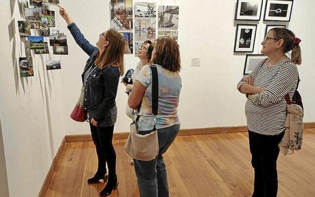 Inauguración de una de las exposiciones del Otoño Fotográfico 2023.