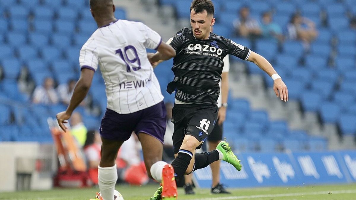 Álex Sola, durante el partido de este sábado ante el Toulouse.