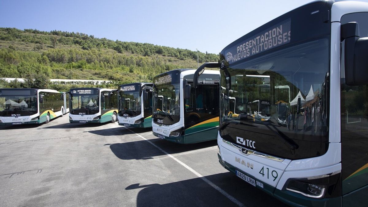 Villavesas de la flota del Transporte Urbano Comarcal (TUC)