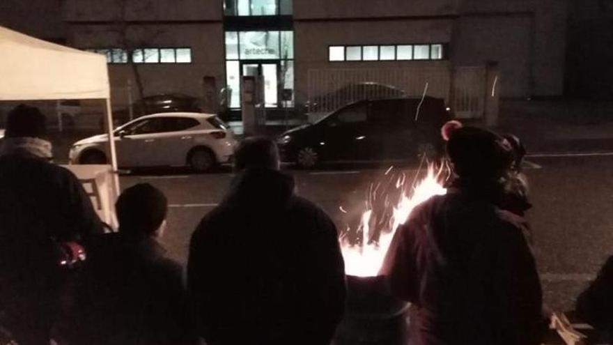 Los trabajadores de Jundiz que han logrado un convenio propio con subidas por encima del IPC tras tres semanas de huelga