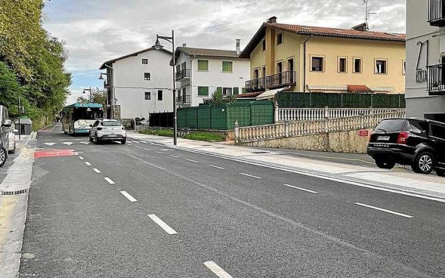 La nueva disposición del tráfico de Kosta kalea, después de su reurbanización. | FOTO: N.G. La nueva disposición del tráfico de Kosta kalea, después de su reurbanización. | FOTO: N.G.