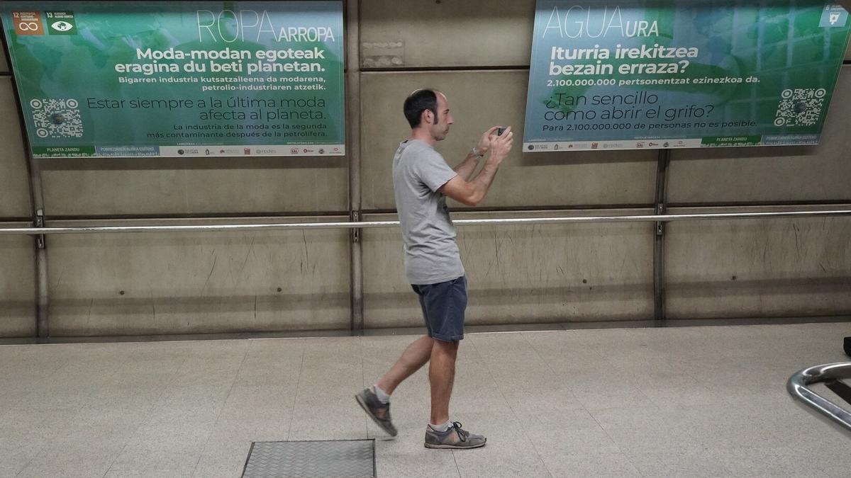 Esta muestra se podrá ver durante los próximos 15 días en la estación de Santutxu, salida Karmelo
