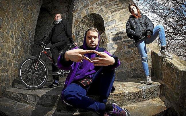 Miembros del grupo Chill Mafia.