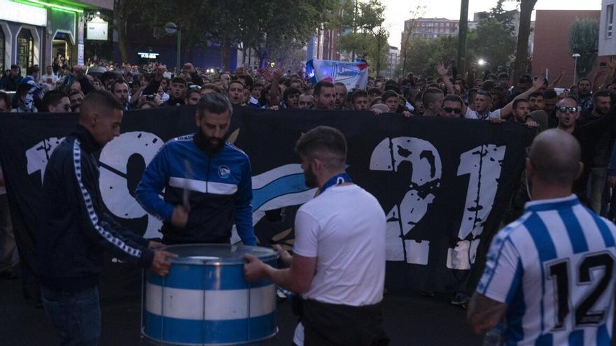 Kalejira de la afición albiazul en Burgos