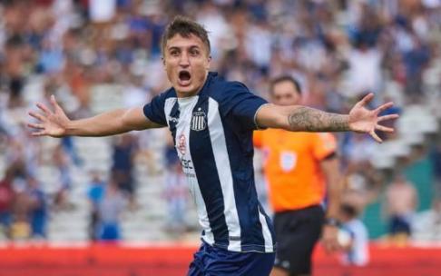 Nahuel Tenaglia, con el Talleres.