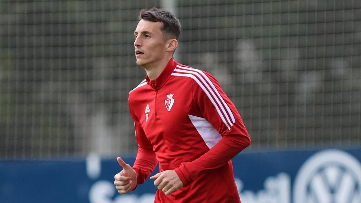 Ante Budimir, en un entrenamiento de Osasuna en Tajonar.