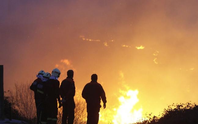 La escasez de lluvias ha aumentado el riesgo de incendios.