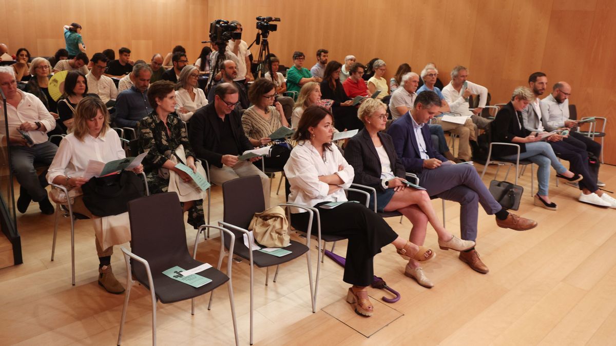 Asistentes a la presentación.