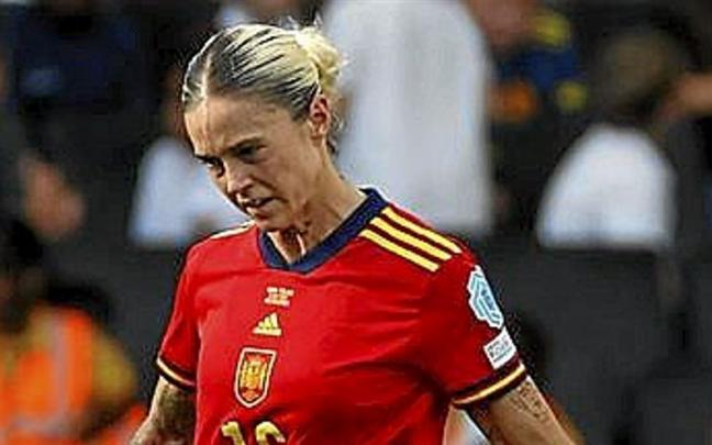 Mapi León, ante Finlandia. | FOTO: EFE