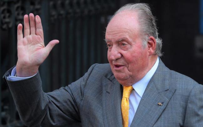 Juan Carlos I emprendió rumbo a Abu Dabi el 3 de agosto. Juan Carlos I emprendió rumbo a Abu Dabi el 3 de agosto.