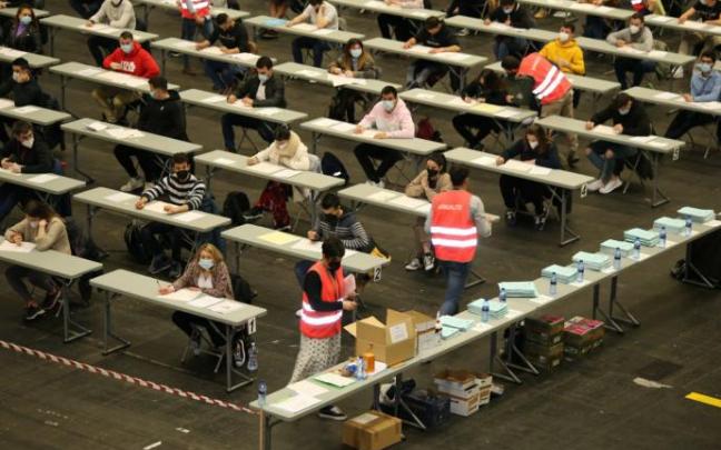 Aspirantes a una oferta de empleo público.