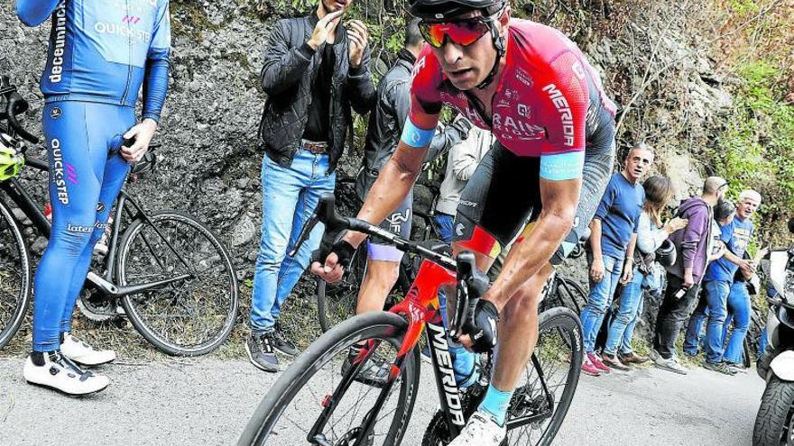 Mikel Landa arranca en Valencia la temporada en la que el Tour asoma como su principal objetivo. | FOTO: BAHRAIN/SPRINT CYCLING