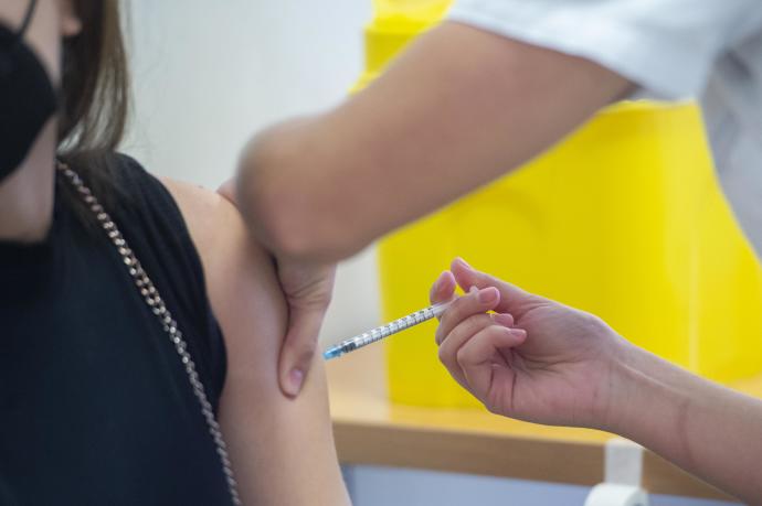 Osakidetza comenzará este lunes a dar citas para la segunda dosis de la vacuna de Janssen