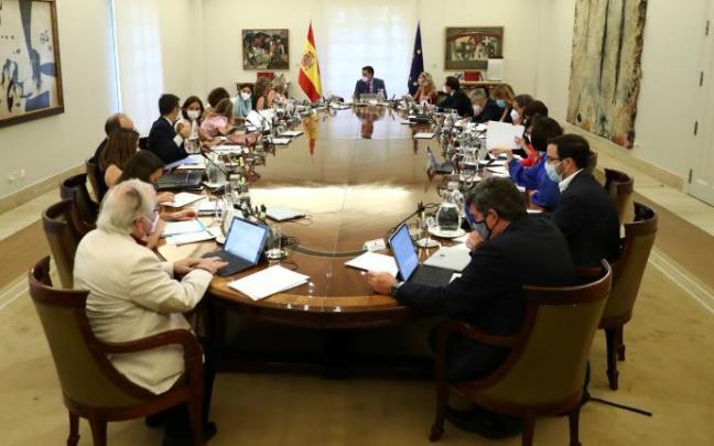 El Consejo de Ministros ha aprobado la prórroga de los ERTE hasta el 28 de febrero. El Consejo de Ministros ha aprobado la prórroga de los ERTE hasta el 28 de febrero.