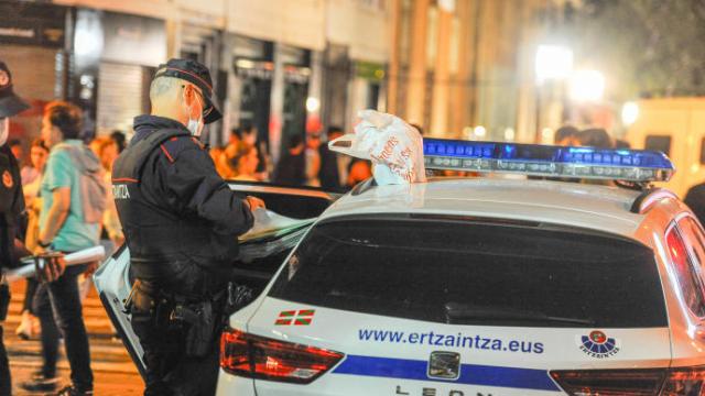 Una patrulla de la Ertzaintza.