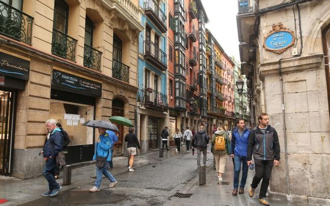 Bilbao frena la proliferaci&oacute;n de hoteles en el Casco Viejo
