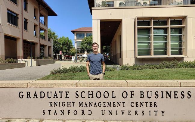 &Iacute;&ntilde;igo de Carlos