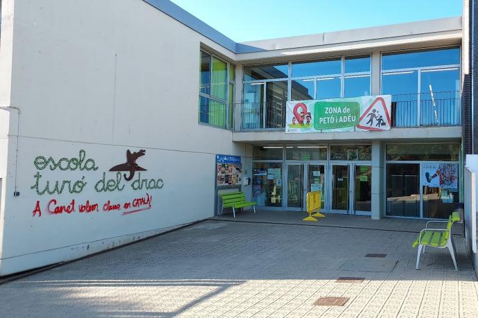 Escuela Turó del Drac de Canet de Mar.