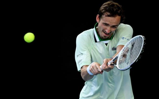 El ruso Daniel Medvedev no podrá participar en la próxima edición de Wimbledon.