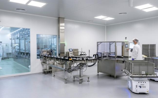 Imagen de las instalaciones de la farmacéutica biotecnológica Hipra. Imagen de las instalaciones de la farmacéutica biotecnológica Hipra.