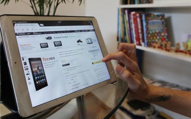 Las ventas por Internet en Gipuzkoa crecieron por la media de Euskadi. Las ventas por Internet en Gipuzkoa crecieron por la media de Euskadi.