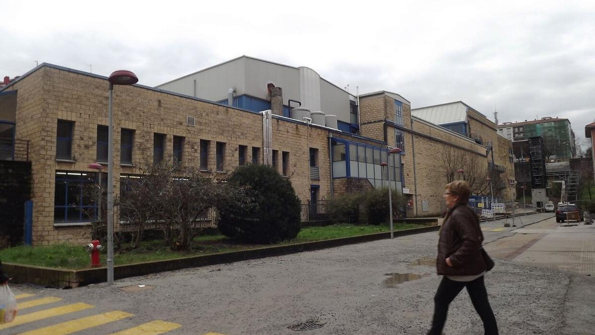 Fachada del polideportivo de Hernani