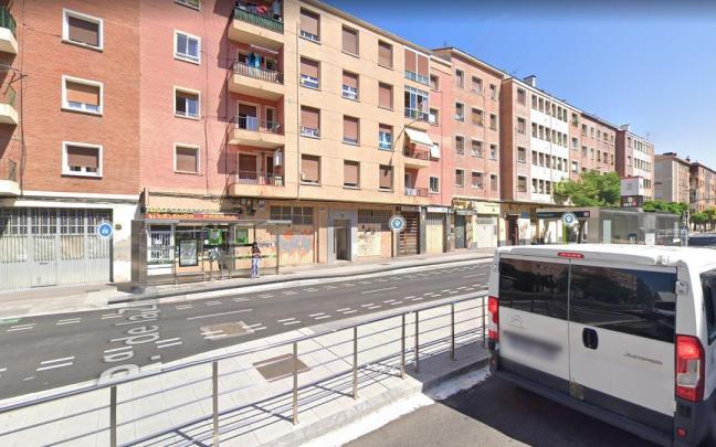 El reasfaltado del tramo de la calle entre Los Molinos y Campo de los Palacios anular&aacute; el apeadero de las l&iacute;neas BEI, L10 y G2 desde este lunes 9 de enero