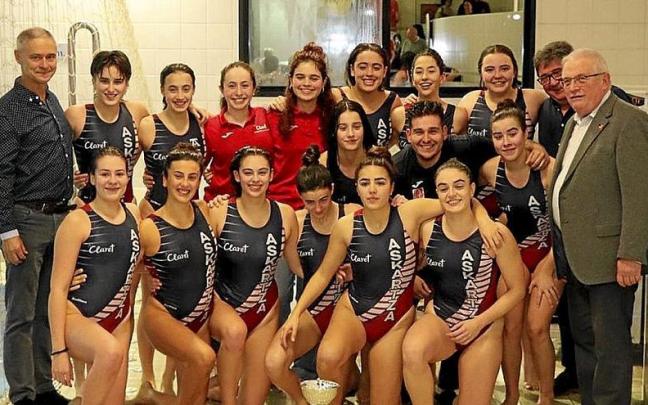 Enorme papel del Club Waterpolo Iruña en la Kopa de Euskalherria Enorme papel del Club Waterpolo Iruña en la Kopa de Euskalherria