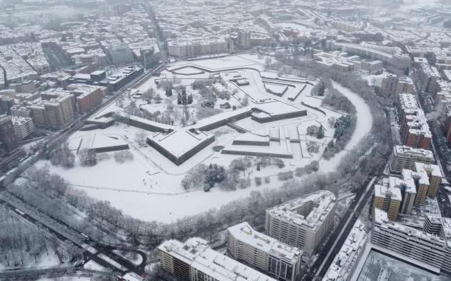 La Ciudadela de Pamplona, impresionante tras la nevada que ha cubierto la capital navarra