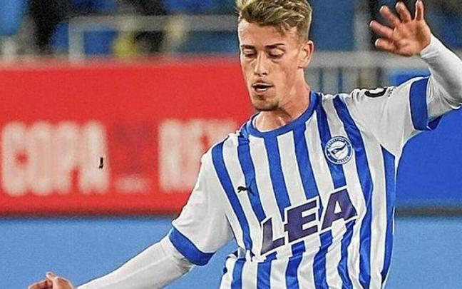 Antonio Blanco, durante su debut como albiazul.