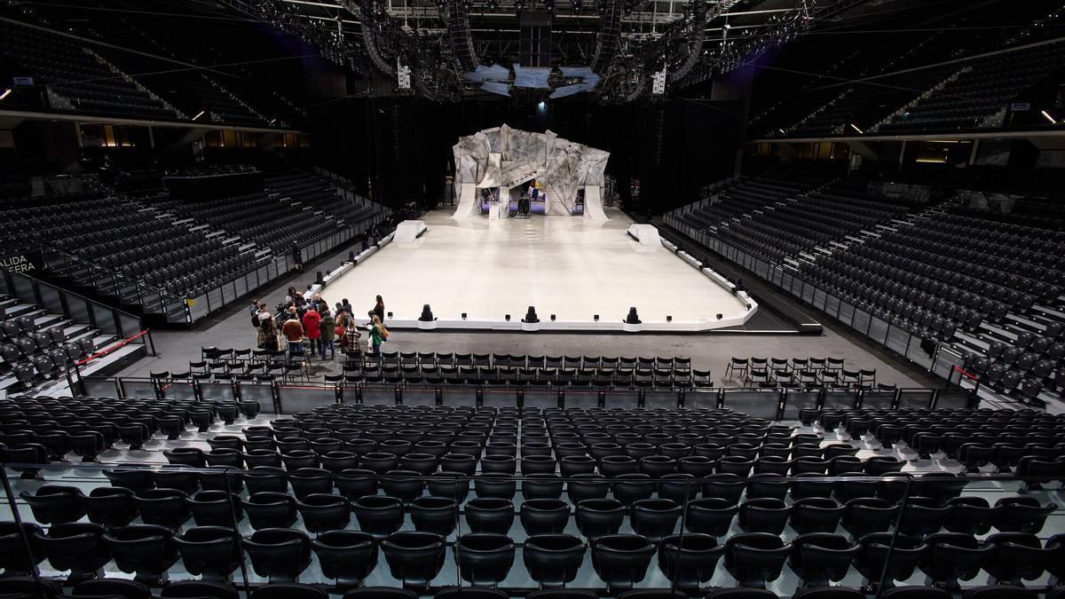 El Pabellón Navarra Arena en una imagen tomada este miércoles 4 de enero, transformado en palacio de hielo para acoger 'Crystal', el último reto de la compañía El Circo del Sol.