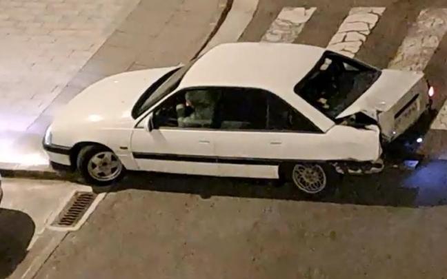 Imágenes del intento de atraco en el estanco de Orkoien. Imágenes del intento de atraco en el estanco de Orkoien.
