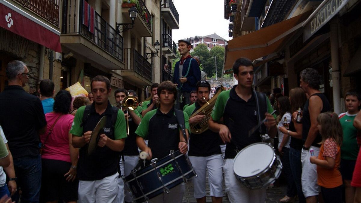 Imagen de archivo de unas pasadas fiestas de San Salvador en Getaria