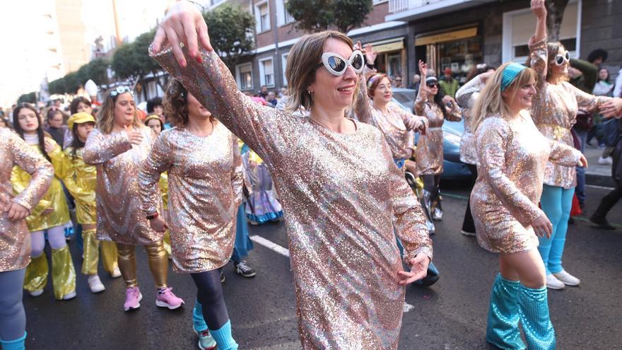 Deusto desfila al ritmo del Carnaval