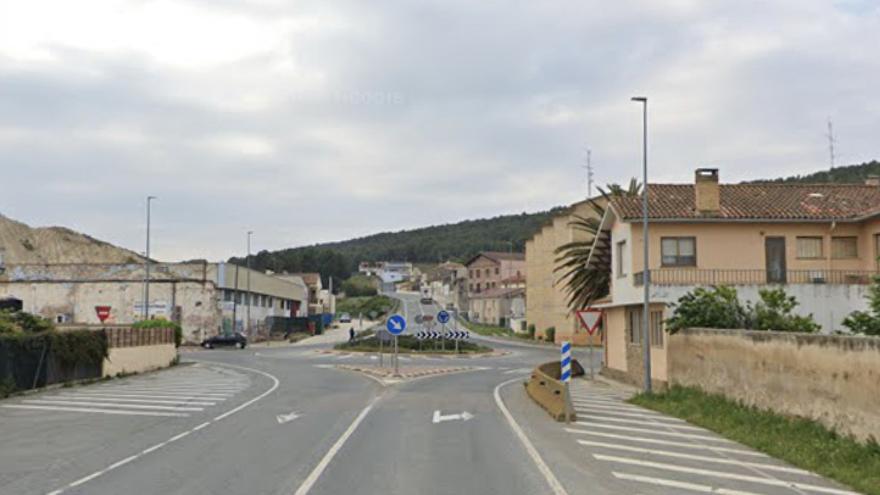 Carretera N-121 a su paso por Caparroso.