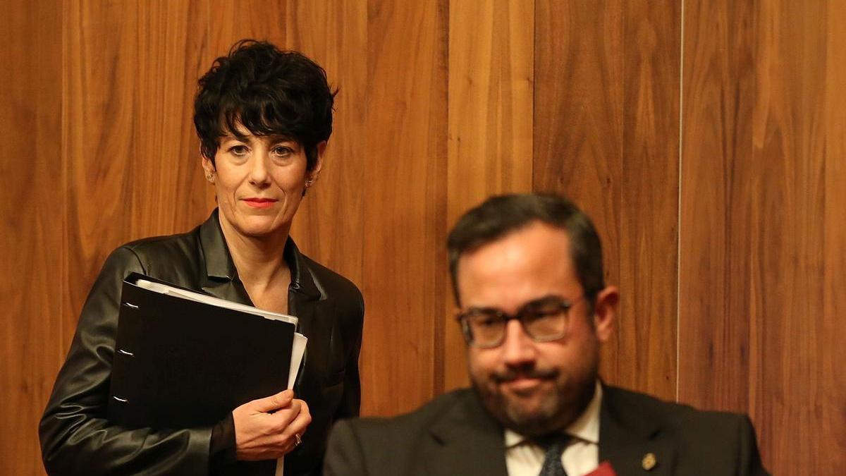 La candidata del PSN al Ayuntamiento de Pamplona, portavoz del Gobierno y consejera de Hacienda, Elma Saiz, en la rueda de prensa posterior al Consejo de Gobierno