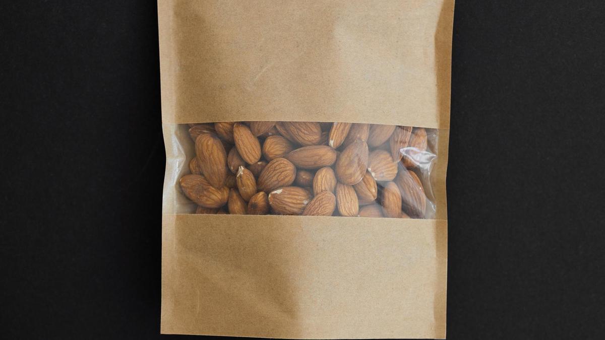 Bolsa de almendras.