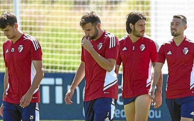 Aimar Oroz, Moncayola, Juan Cruz y Moi G&oacute;mez, ayer en Tajonar.
