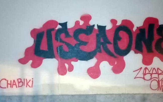 Una de las pintadas aparecidas.