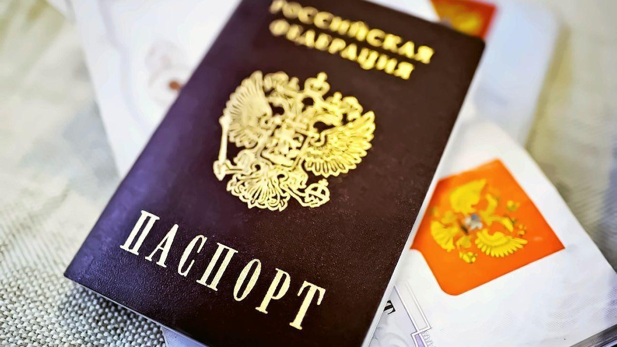Entra en vigor la prohibición de entrada de turistas rusos en Polonia y los países bálticos