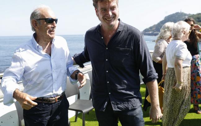 Maiorga Ramírez, junto a Carlos Garaikoetxea en el acto celebrado este domingo en Donostia Maiorga Ramírez, junto a Carlos Garaikoetxea en el acto celebrado este domingo en Donostia