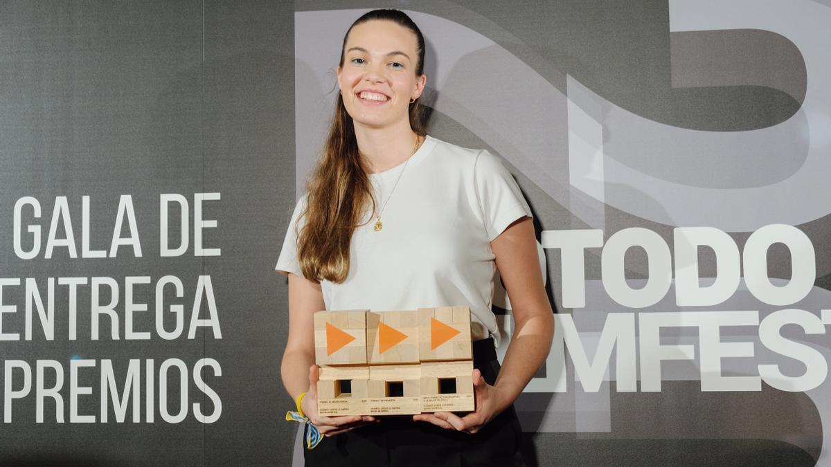 Mar&iacute;a Monreal, durante la entrega de premios.